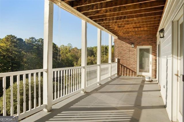 55 Rocky Circle NE, White, GA 30184