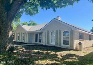 362 Orangewood Drive, Lafayette, LA 70503