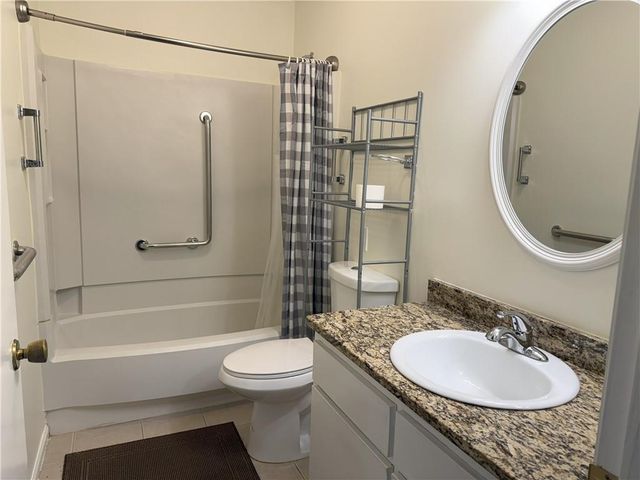 475 Mount Vernon NE Highway 223C, Atlanta, GA 30328