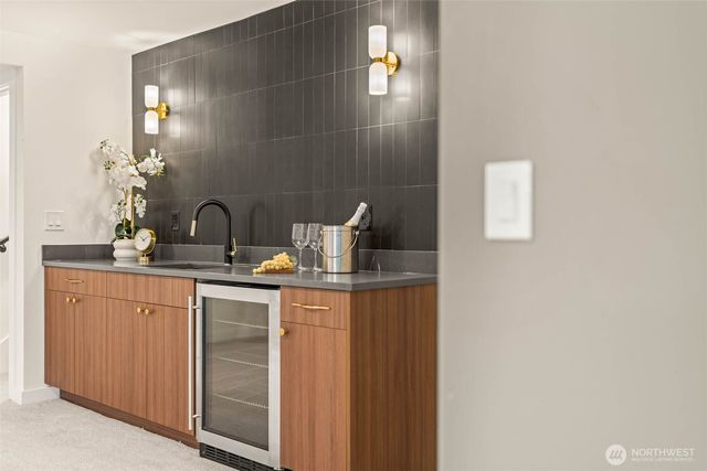 2404 127th Avenue SE, Bellevue, WA 98005