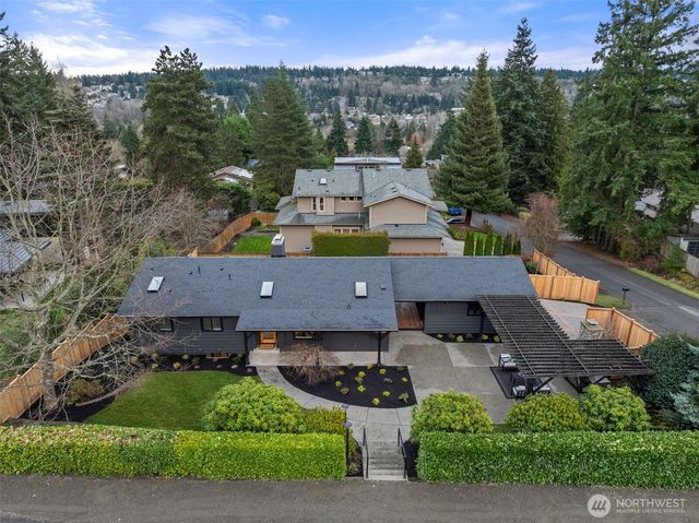 2404 127th Avenue SE, Bellevue, WA 98005