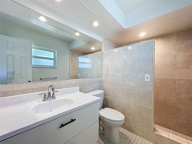 8505 JOLLY ROGER DRIVE, Hudson, FL 34667