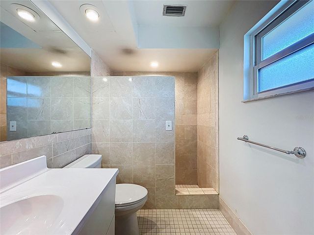 8505 JOLLY ROGER DRIVE, Hudson, FL 34667