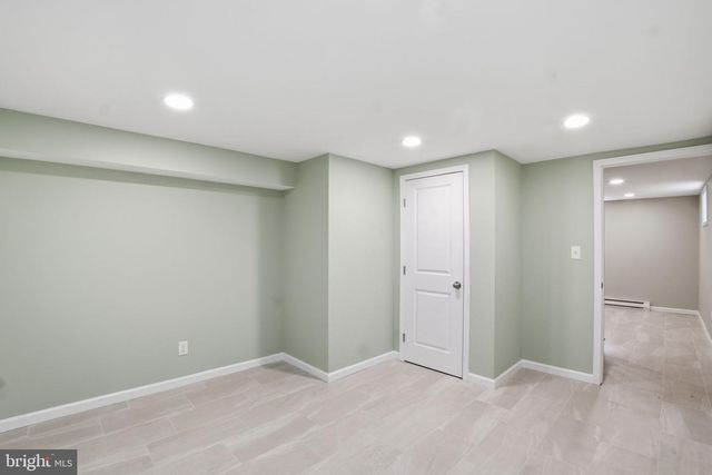 2913 CLEAVE DR, Falls Church, VA 22042