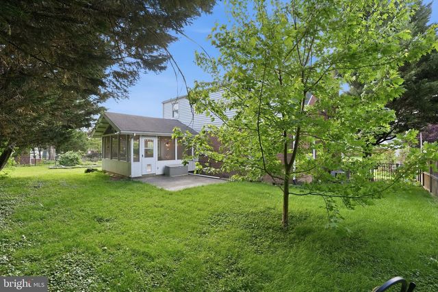 2913 CLEAVE DR, Falls Church, VA 22042