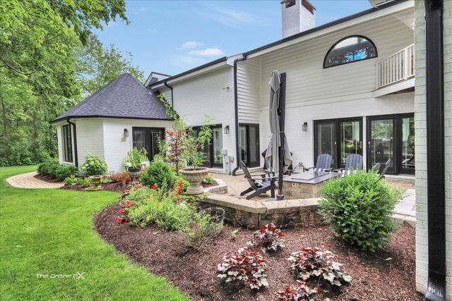 1417 Sherwood Lane, Geneva, IL 60134