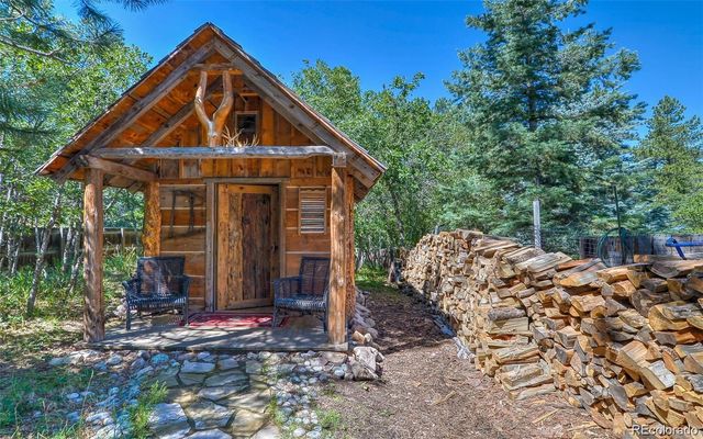 4693 Cheyenne Drive, Larkspur, CO 80118