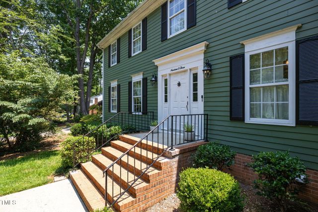 1903 Natchez Trace, Greensboro, NC 27455