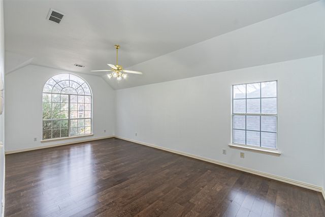 1907 New Haven Road, Grapevine, TX 76051