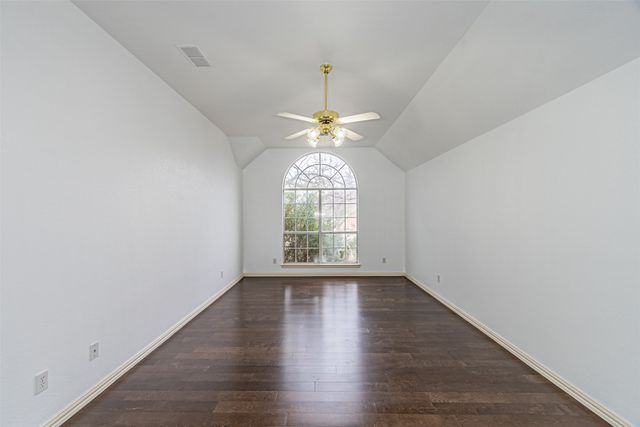 1907 New Haven Road, Grapevine, TX 76051