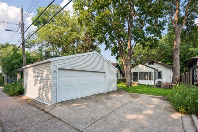 5433 Bryant Avenue S, Minneapolis, MN 55419
