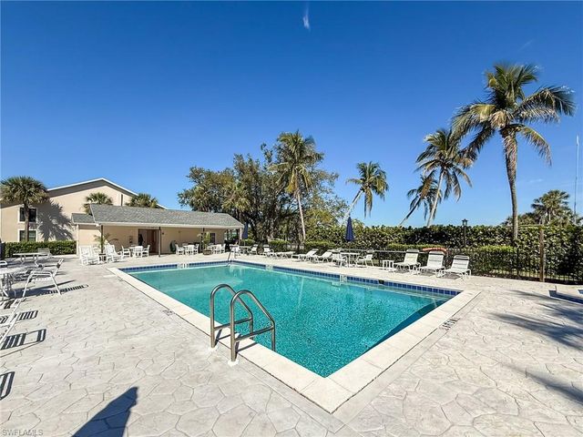 12170 Kelly Greens BLVD 89, Fort Myers, FL 33908