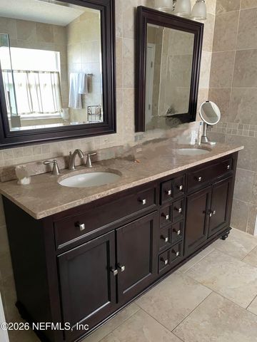 517 KERNAN MILL Lane, St. Johns, FL 32259