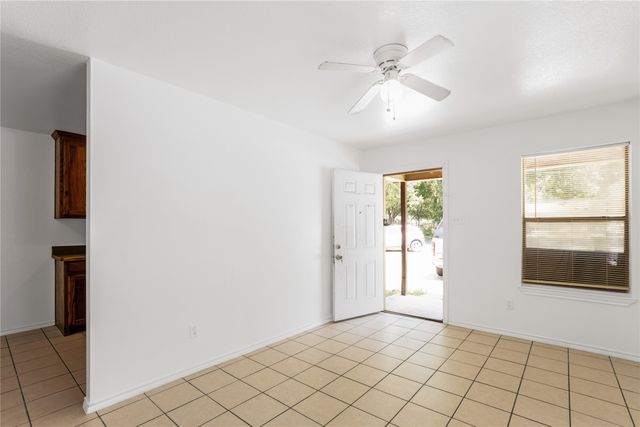 313 Isbell Road 313/315, Fort Worth, TX 76114