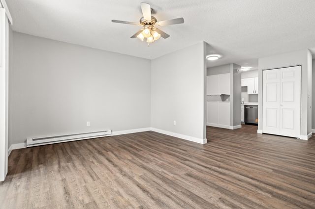 431 5th Avenue E 1, West Fargo, ND 58078