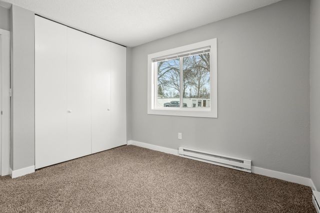 431 5th Avenue E 1, West Fargo, ND 58078