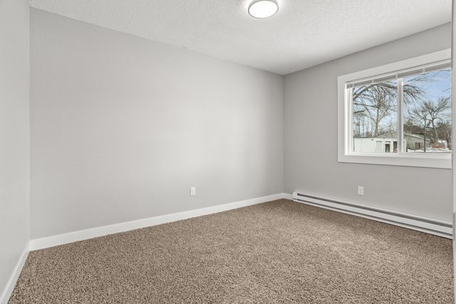 431 5th Avenue E 1, West Fargo, ND 58078