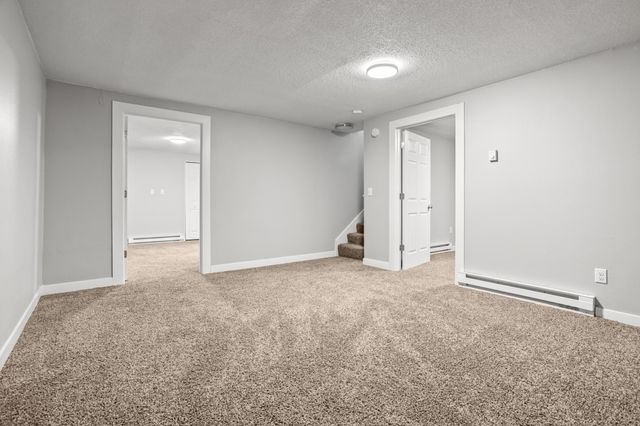 431 5th Avenue E 1, West Fargo, ND 58078