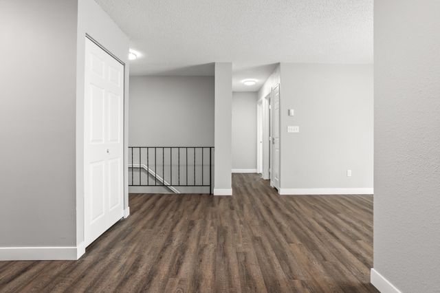 431 5th Avenue E 1, West Fargo, ND 58078