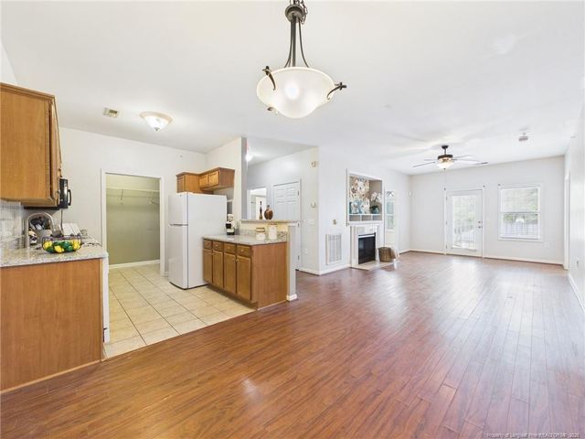 625 Marshtree Lane 301, Fayetteville, NC 28314