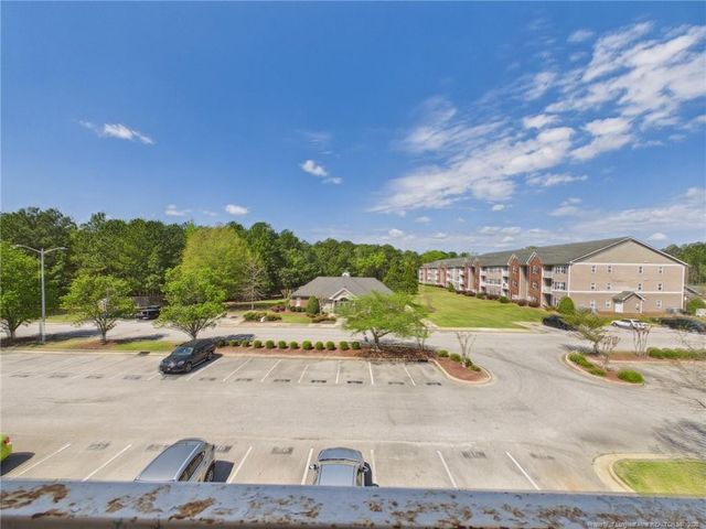 625 Marshtree Lane 301, Fayetteville, NC 28314