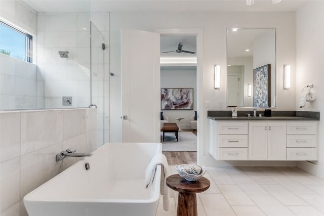 5111 W Amherst Avenue, Dallas, TX 75209