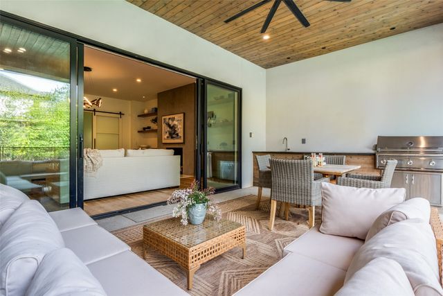 5111 W Amherst Avenue, Dallas, TX 75209