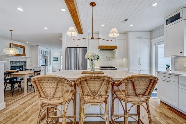 1717 Pacific Ave, Manhattan Beach, CA 90266