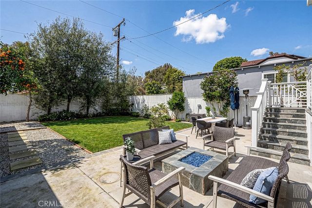 1717 Pacific Ave, Manhattan Beach, CA 90266