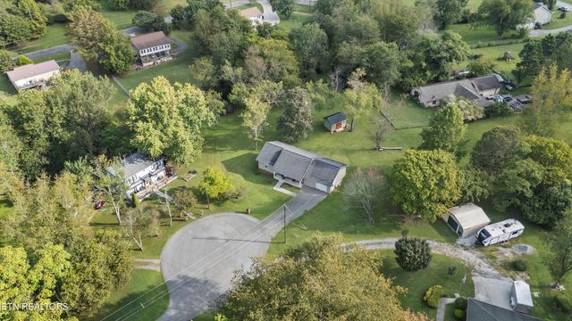 624 Sue Drive, Kodak, TN 37764