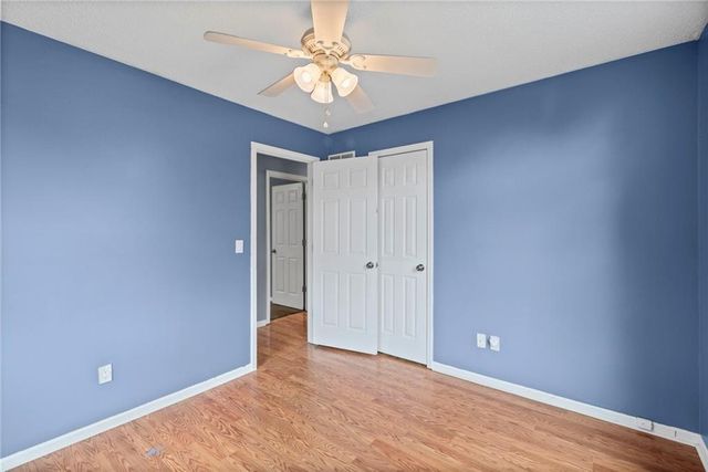 1108 NE Ridgeview Drive, Lee's Summit, MO 64086