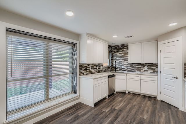 3809 Misty Meadow Drive, Fort Worth, TX 76133