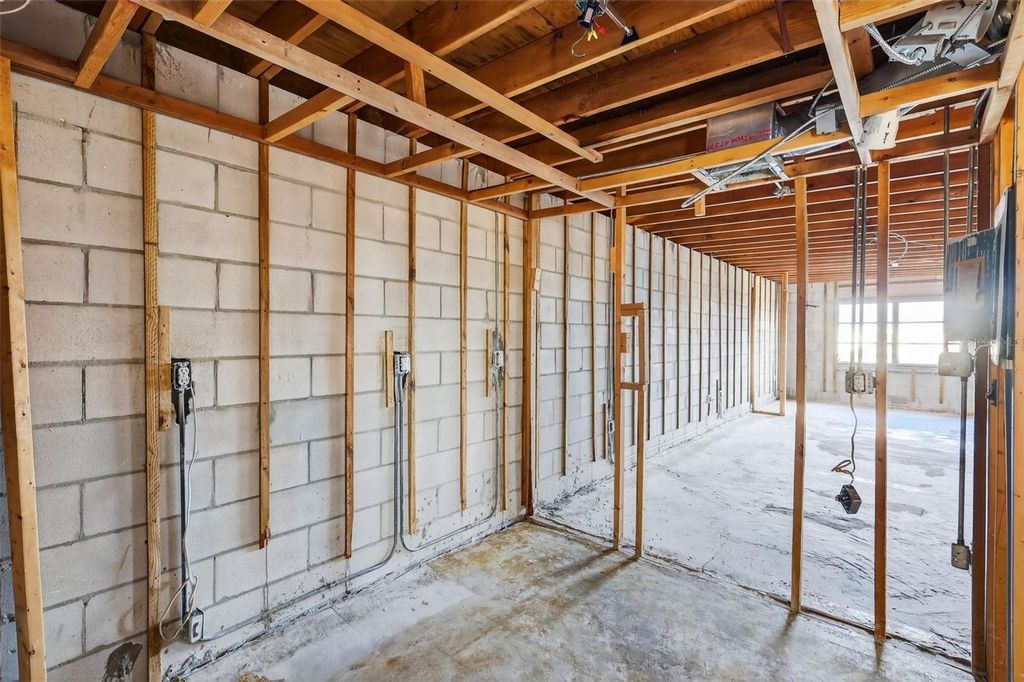 Image 21 of property listing at 4149 LAKE BAYSHORE DRIVE C511, Bradenton, FL 34205