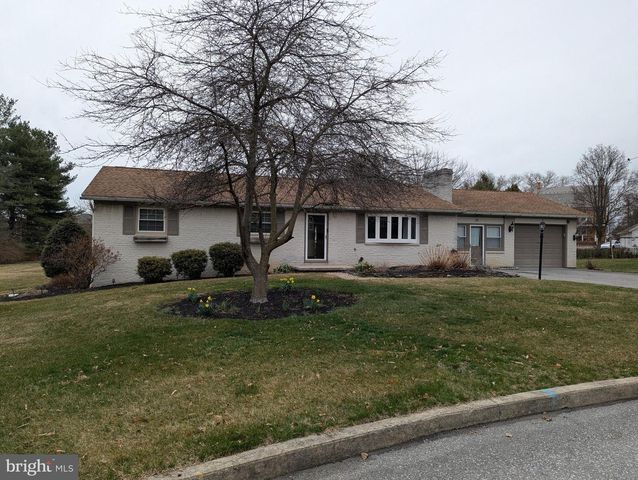 141 APPLE DRIVE, Greencastle, PA 17225