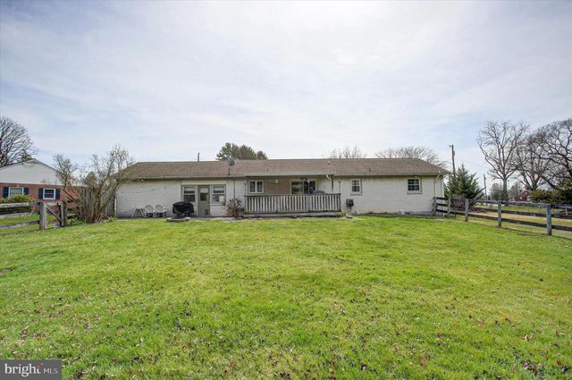 141 APPLE DRIVE, Greencastle, PA 17225