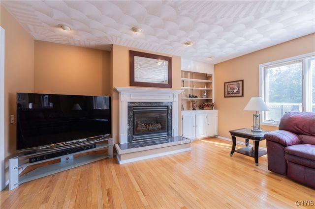 12 Christine Court South, New Hartford, NY 13413