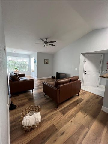 5168 CONROY ROAD 28, Orlando, FL 32811
