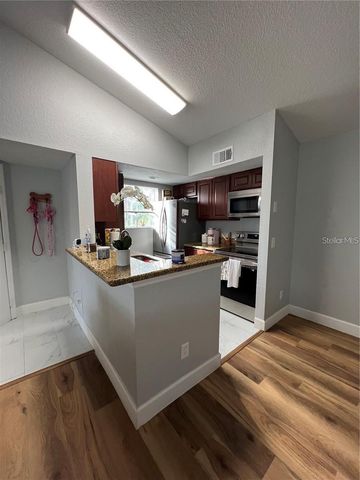 5168 CONROY ROAD 28, Orlando, FL 32811