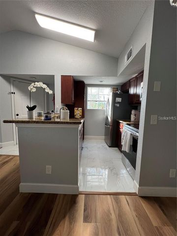 5168 CONROY ROAD 28, Orlando, FL 32811