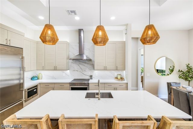 167 Burning Tree DR, Naples, FL 34105