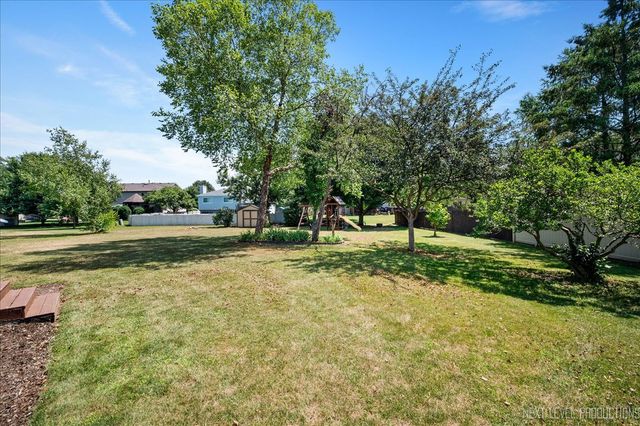 414 Bobcat Court, Oswego, IL 60543