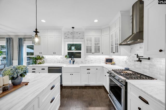 201 Crickentree Drive, Blythewood, SC 29016