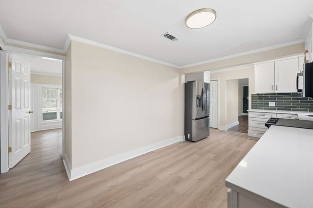 1225 Currey Rd, Nashville, TN 37217