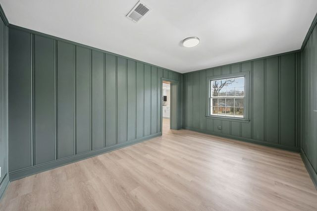 1225 Currey Rd, Nashville, TN 37217