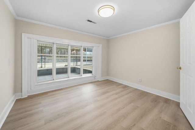 1225 Currey Rd, Nashville, TN 37217