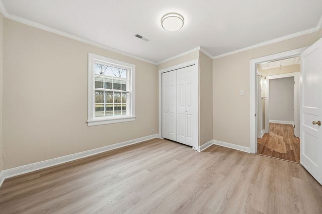 1225 Currey Rd, Nashville, TN 37217