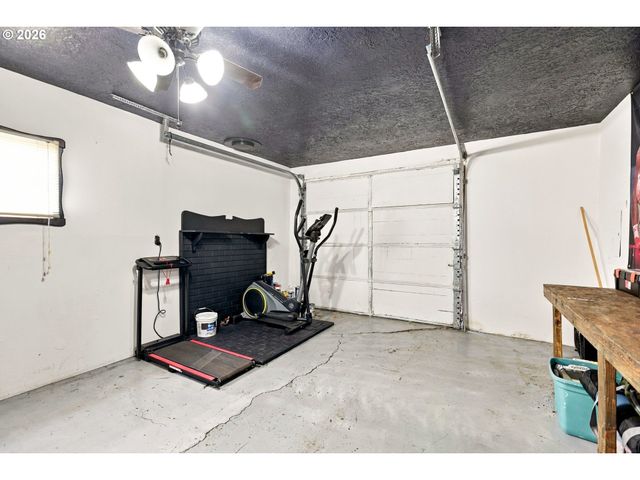 4735 Ne HARCOURT Ave, Keizer, OR 97303