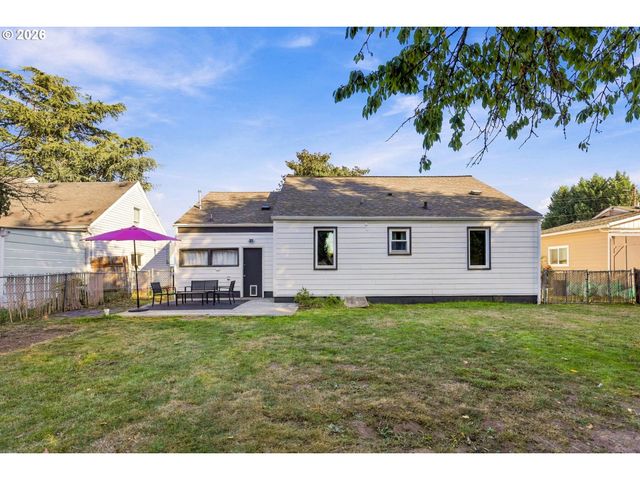 4735 Ne HARCOURT Ave, Keizer, OR 97303