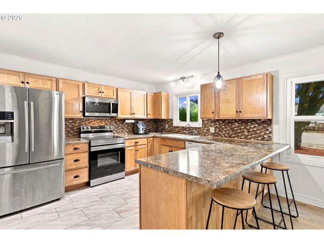 4735 Ne HARCOURT Ave, Keizer, OR 97303