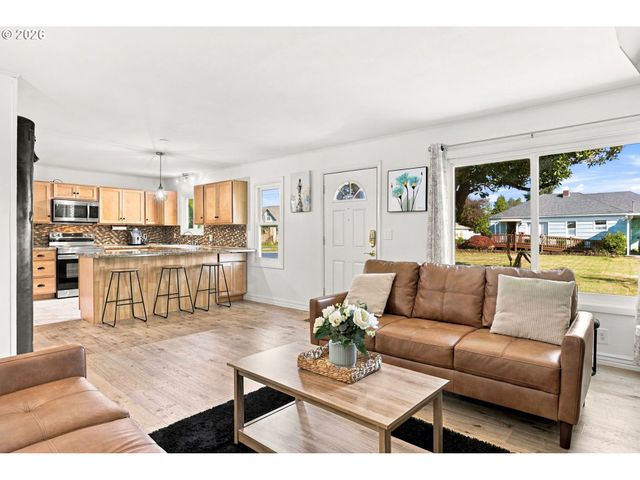 4735 Ne HARCOURT Ave, Keizer, OR 97303